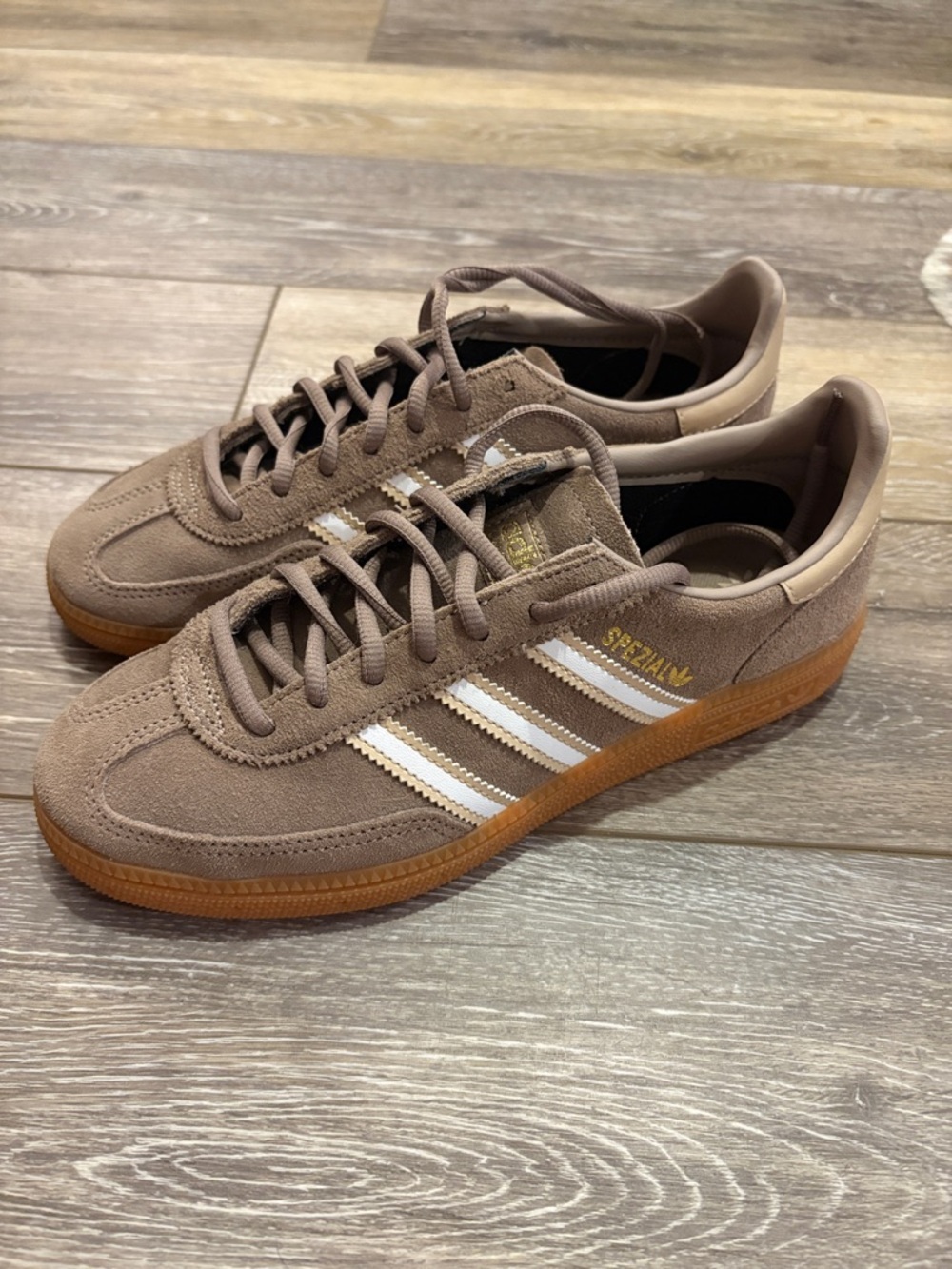 adidas Handball Spezial Suede Sneakers in Brown with White Stripes EUC